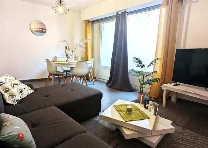 Cosy Laurier - 2Ch - Quiet Hypercenter